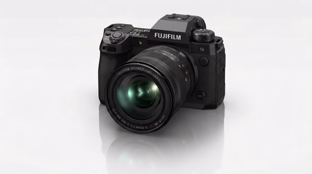 Fujifilm X-H2S — The APS-C Pro Tool