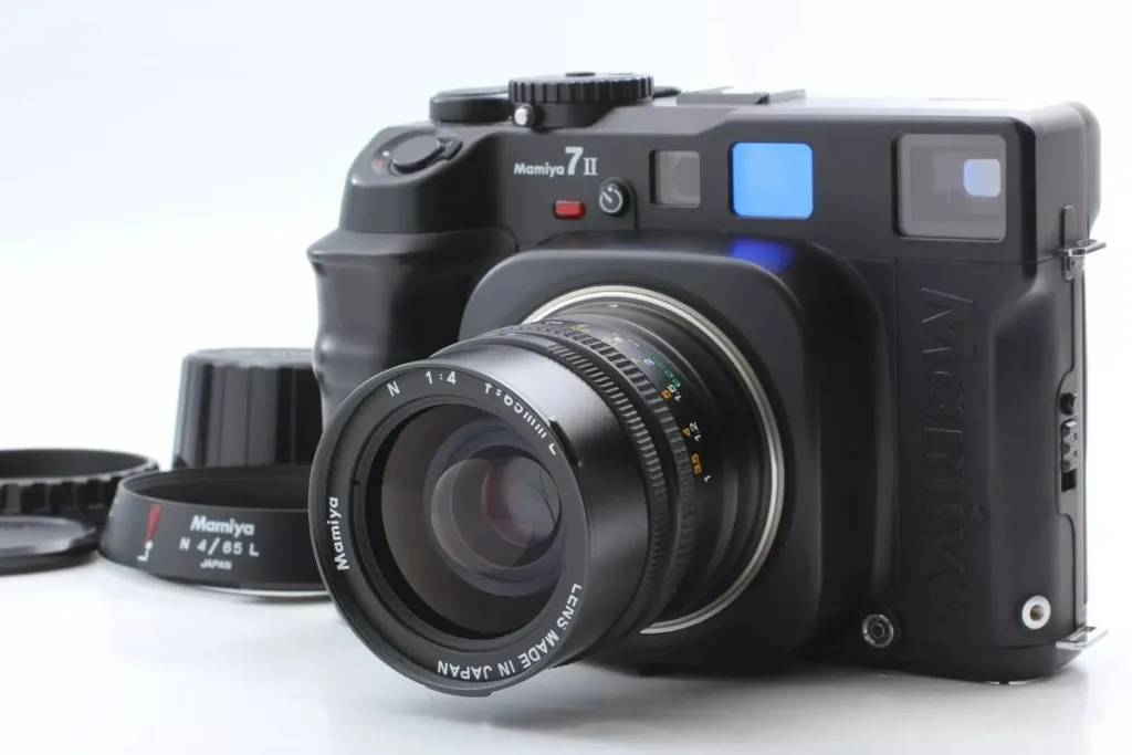 Mamiya 7 II medium format 6x7 rangefinder film camera